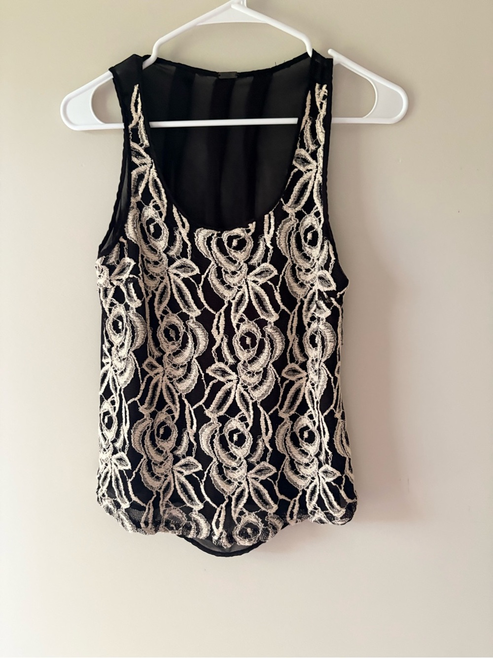 Women’s Small Girls Medium Sleeveless Lacey Top Lined Floral Pattern Blouse